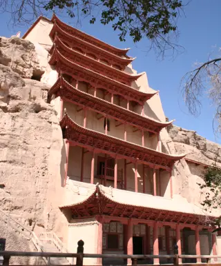 Erkunde die wohl schönsten Höhlentempel Chinas